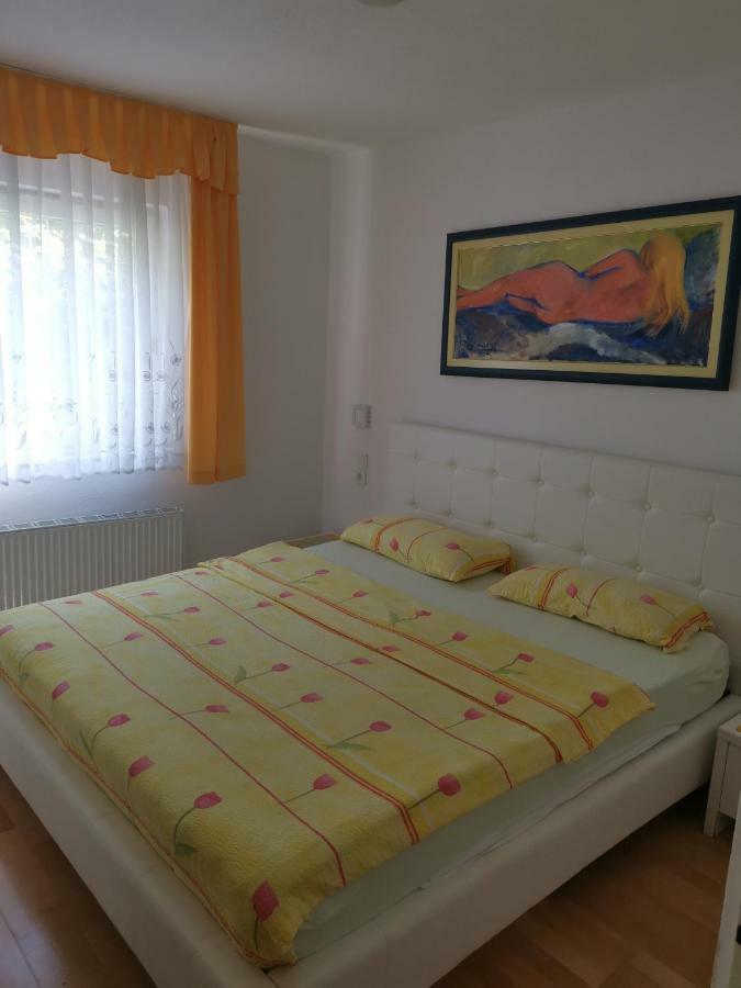 Apartma Soncek Premantura Exterior photo
